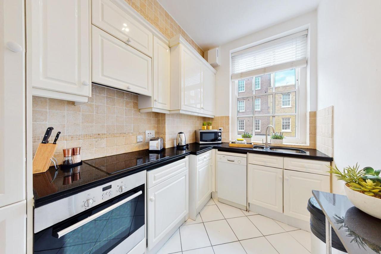 لندن Mayfair Serviced Apartments المظهر الخارجي الصورة