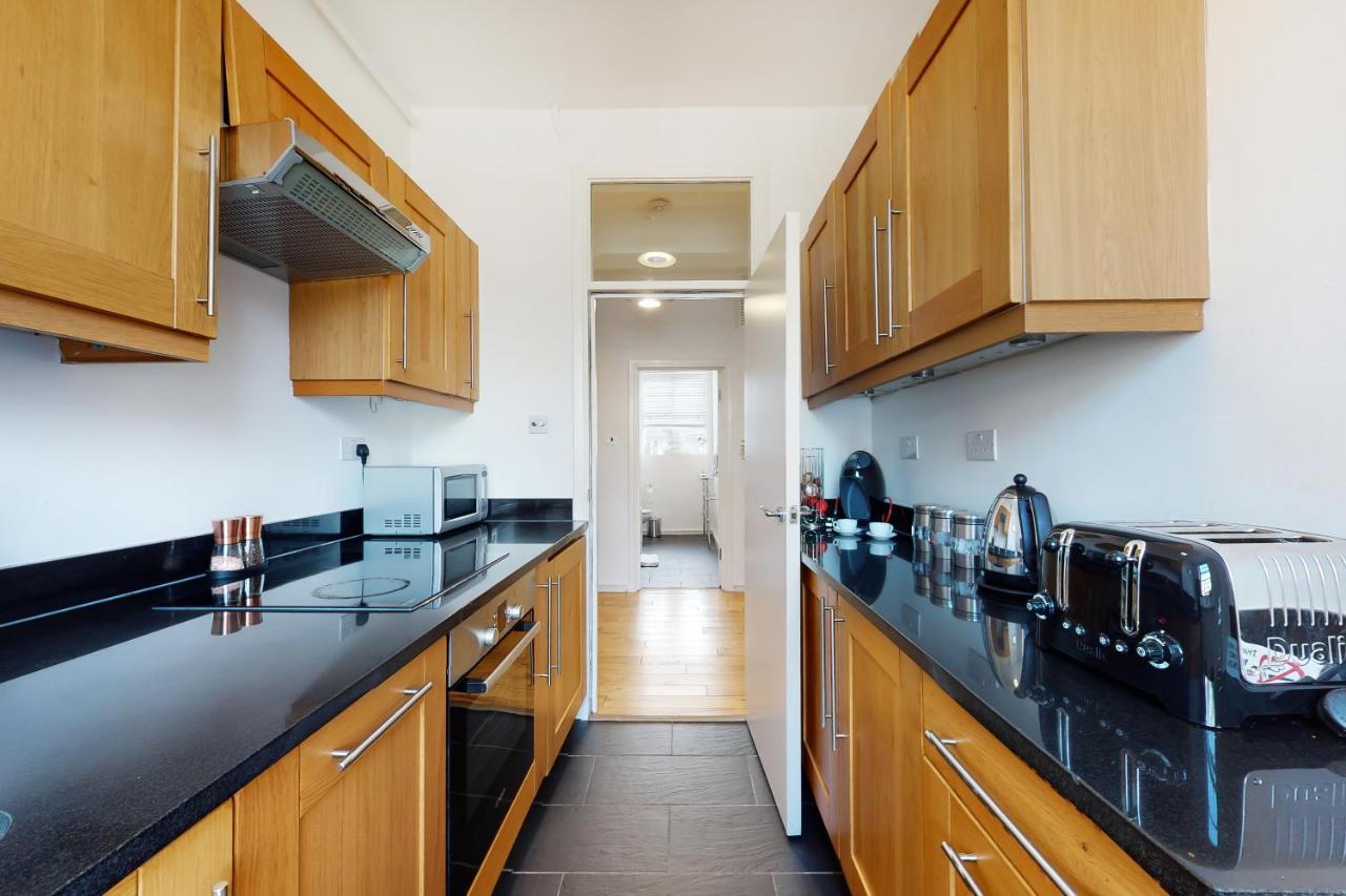 لندن Mayfair Serviced Apartments المظهر الخارجي الصورة